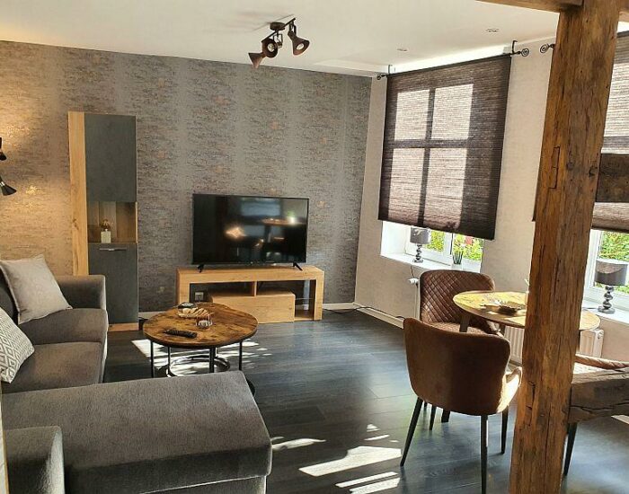 1GER00020061538148599_sized_800_0